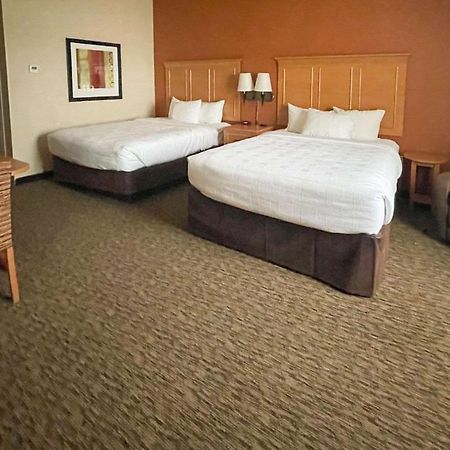 Mainstay Suites Sidney - Medical Center Extérieur photo