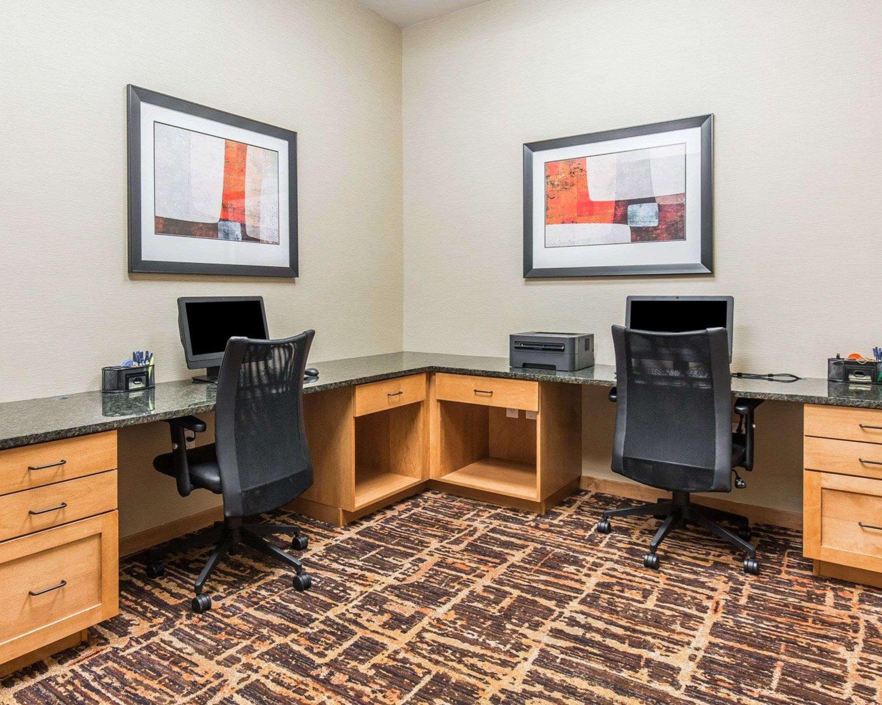 Mainstay Suites Sidney - Medical Center Extérieur photo