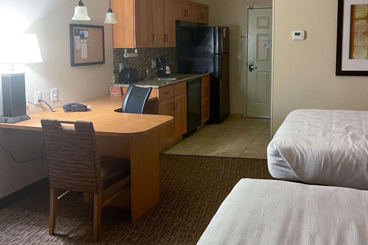 Mainstay Suites Sidney - Medical Center Extérieur photo