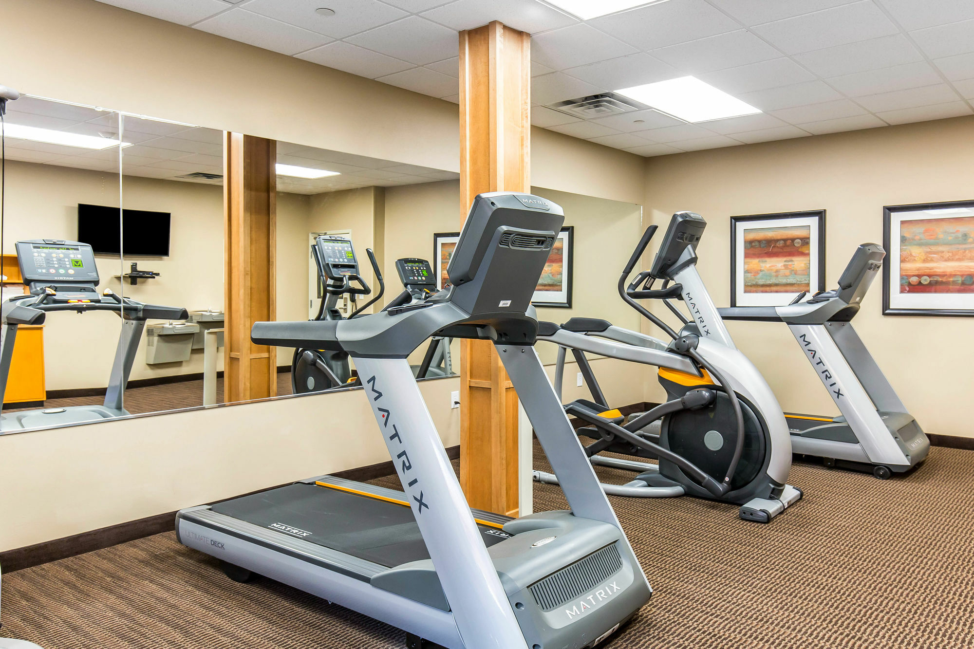 Mainstay Suites Sidney - Medical Center Extérieur photo